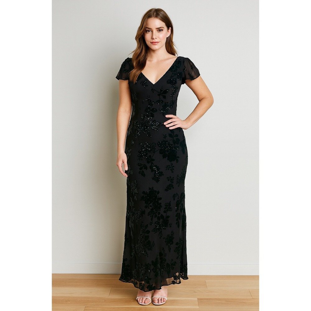 Papell Boutique Evening Dress Size‎ 4 Velvet Silk Black Beaded Cocktail Party